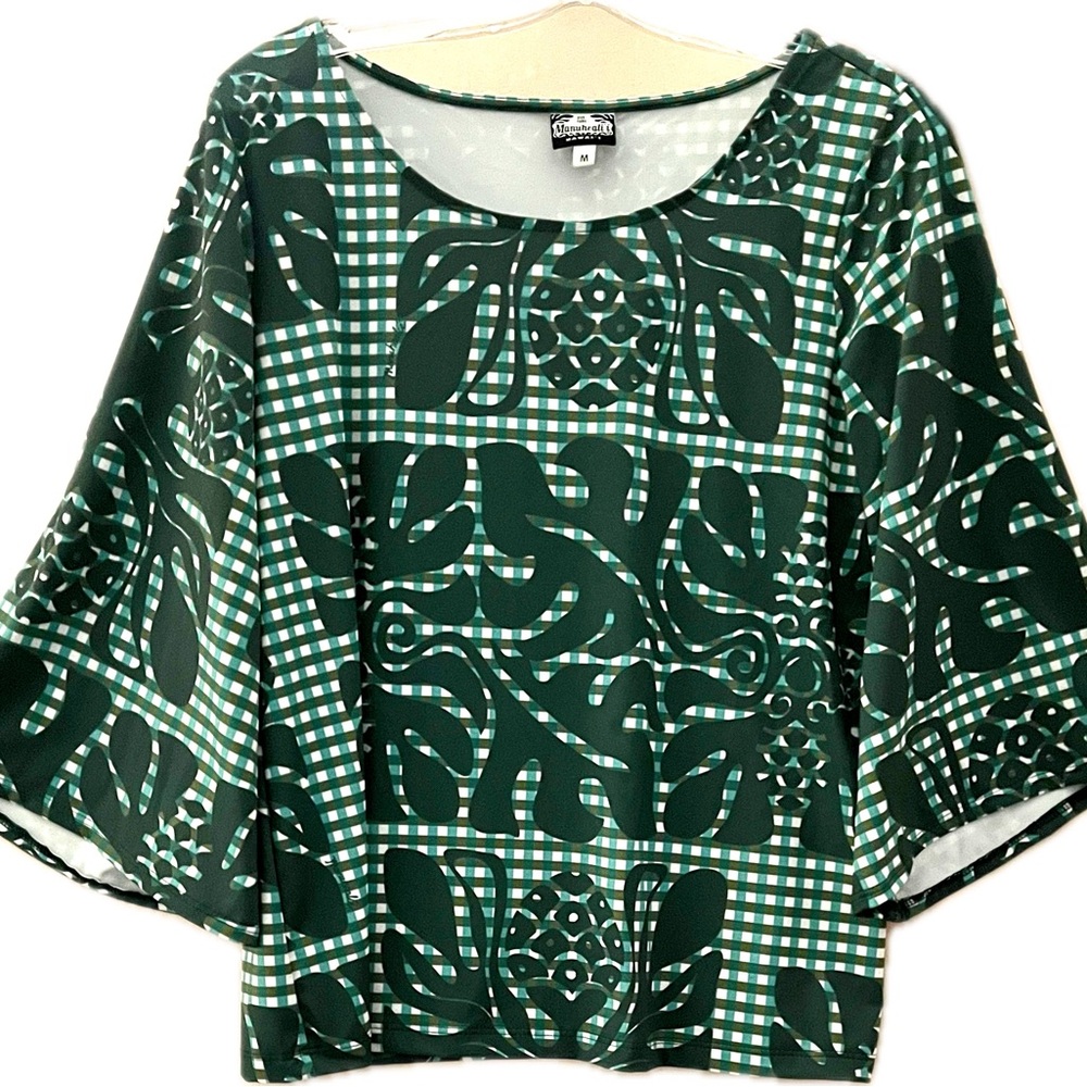 Manuhealii Green Patterned Women’s Blouse